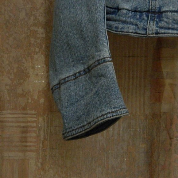 Jacket - Picture 3 of 6